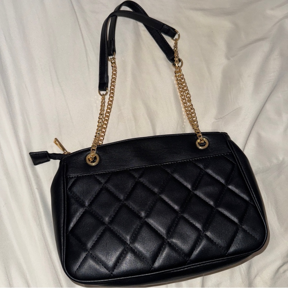 Forever 21 Quilted Black Shoulder Bag with Gold Chain Straps Black Purse NEW